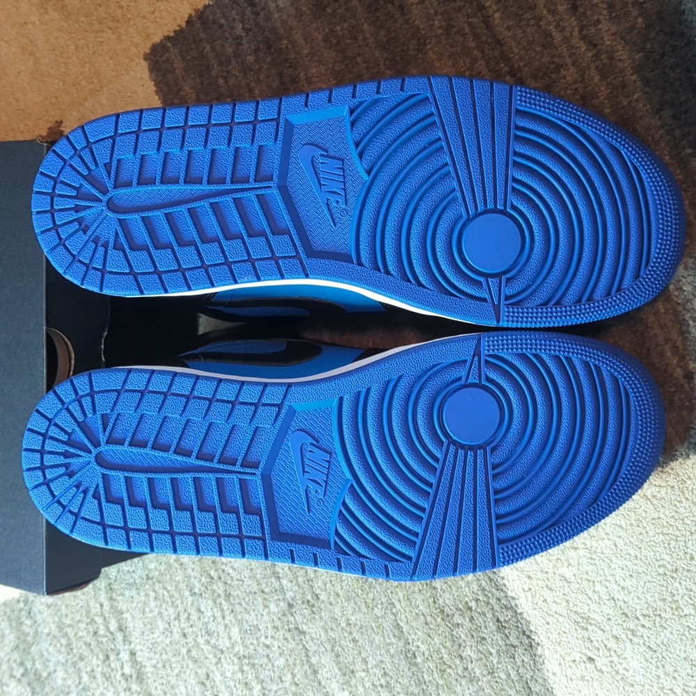 Jordan 1 Mid Black Royal Blue Size 11 - Picture 4 of 6